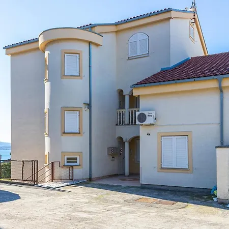 Apartman Dadi Dramalj
